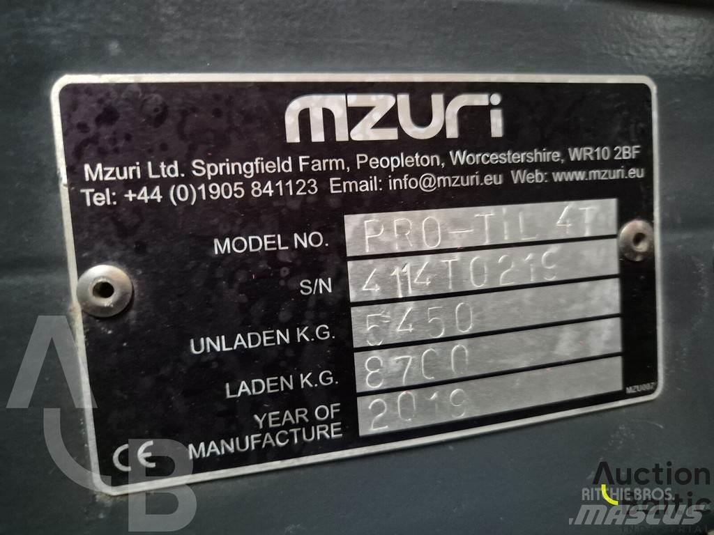  MZURI Pro-Til 4t Sėjamieji kombainai