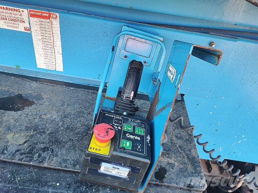 Genie GS-4069 DC Žirkliniai keltuvai