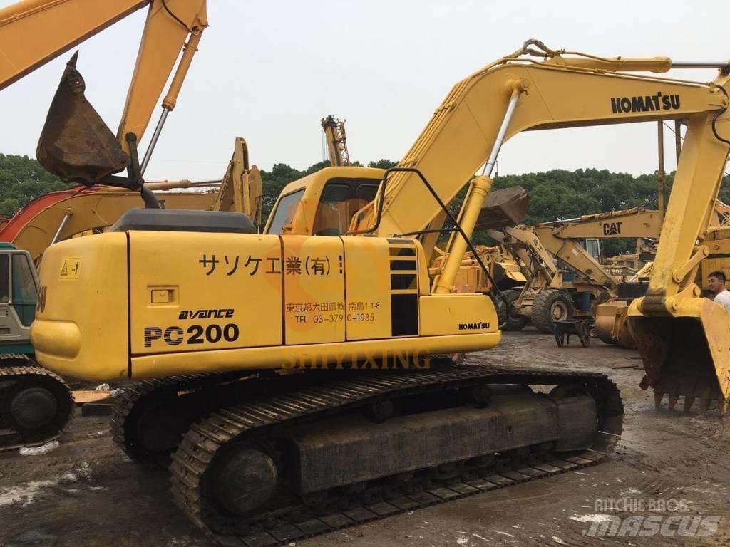 Komatsu PC 200 Vikšriniai ekskavatoriai