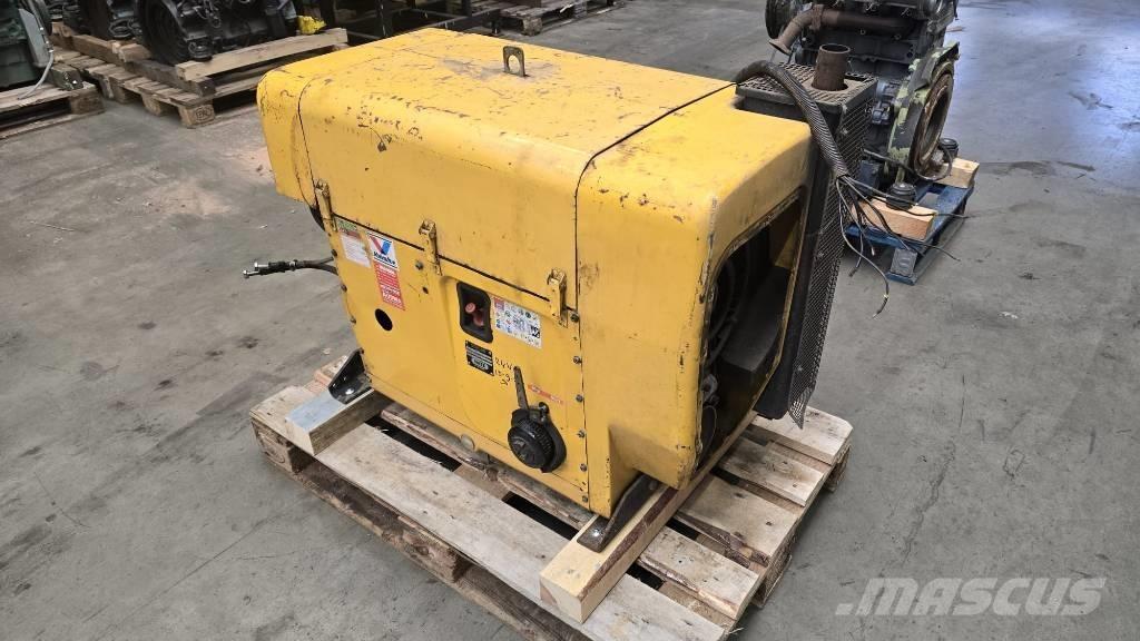 Hatz 4L40C Varikliai