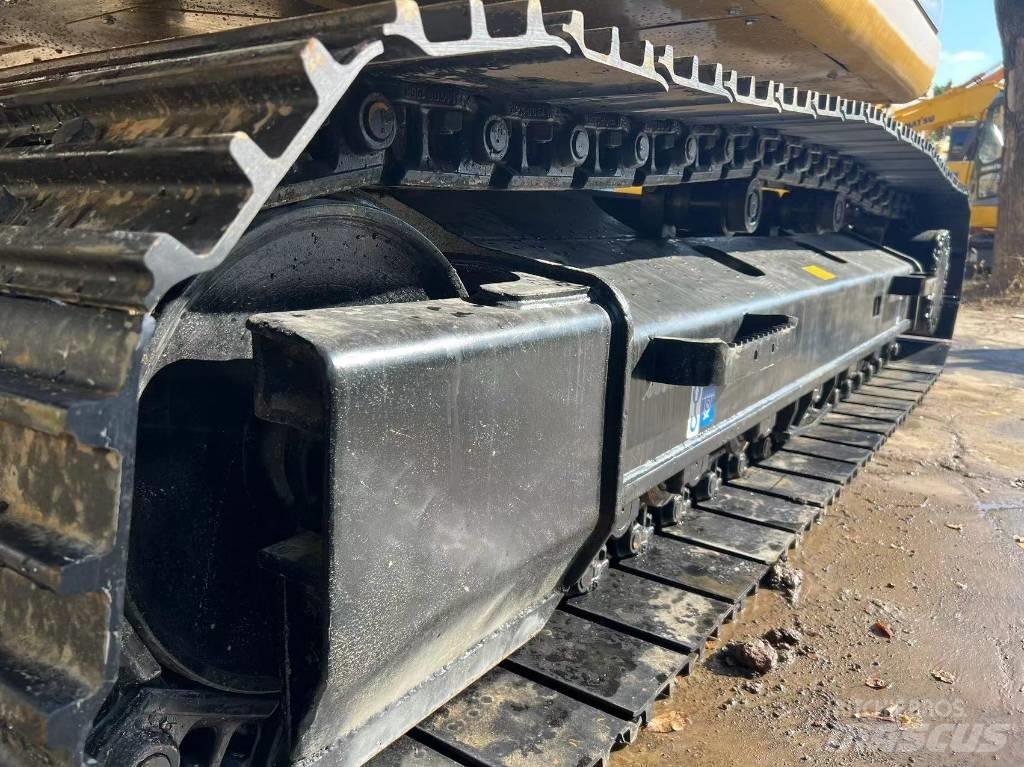 CAT 320 D Vikšriniai ekskavatoriai