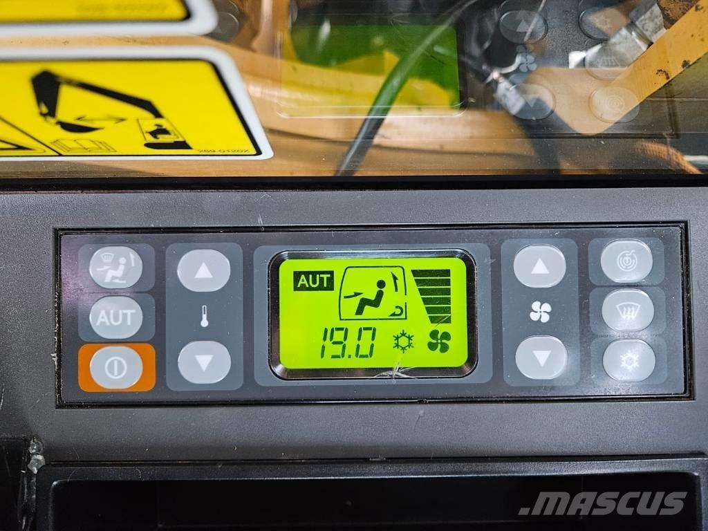 CAT 323 EL Vikšriniai ekskavatoriai