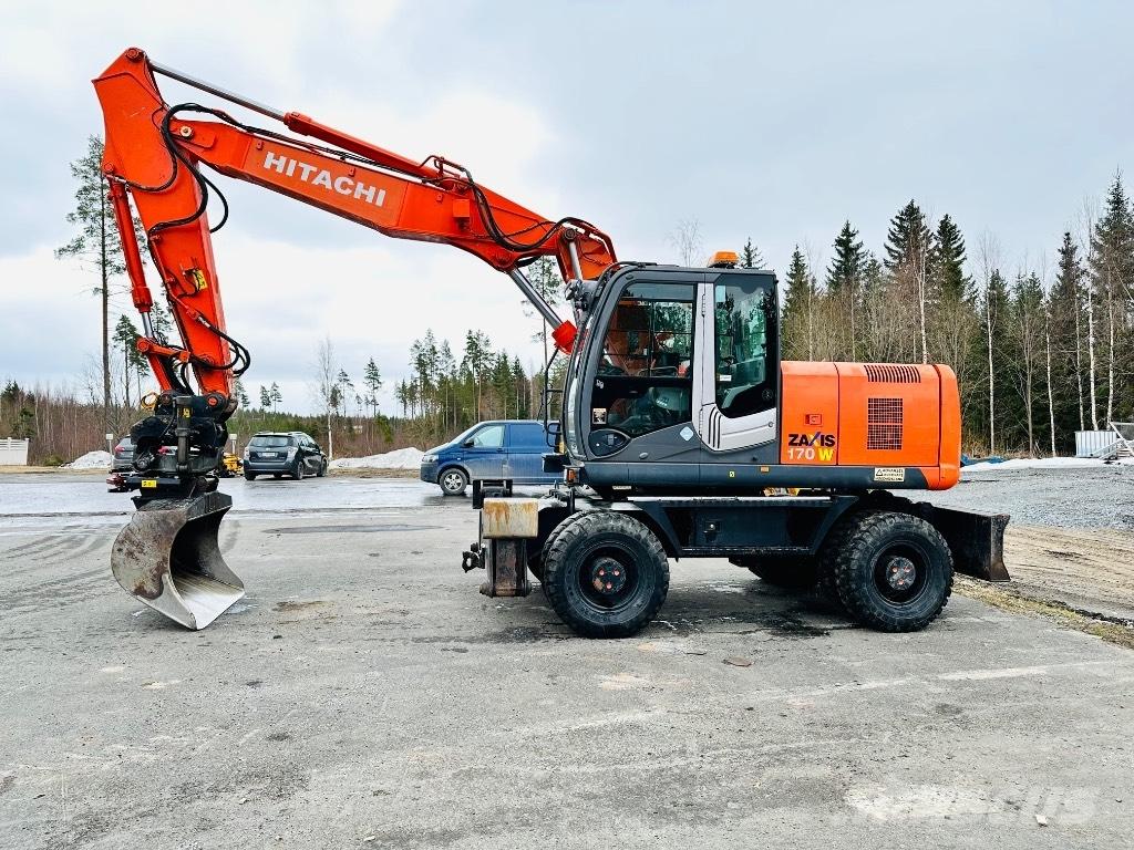 Hitachi Zaxis 170 W Ratiniai ekskavatoriai