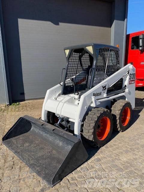 Bobcat S 130 Mini krautuvai