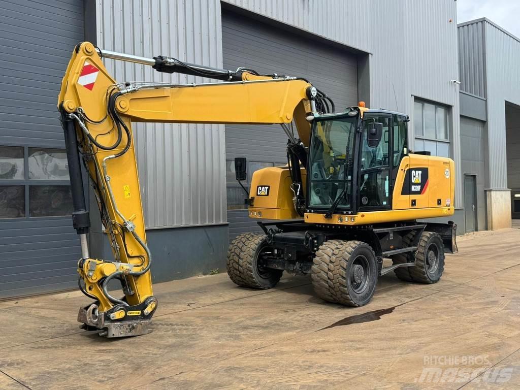 CAT M320F Ratiniai ekskavatoriai