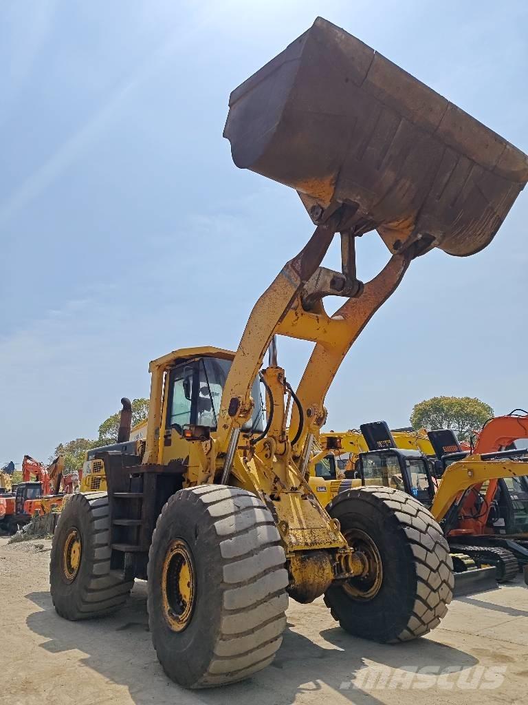 Komatsu WA 500 Naudoti ratiniai krautuvai