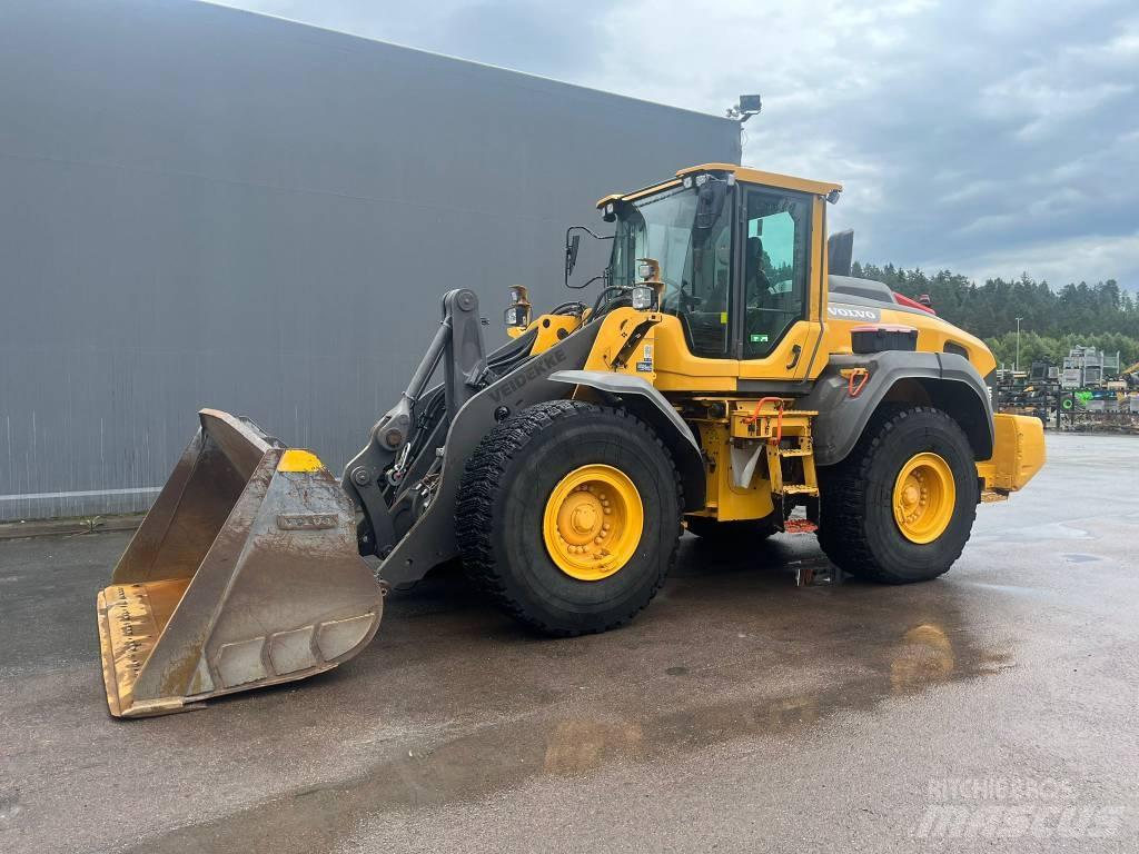 Volvo L 110 H Naudoti ratiniai krautuvai