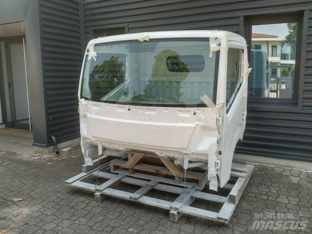 Renault Maxity Kabinos ir salonai