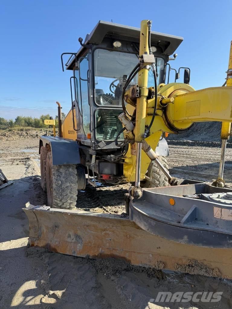 HBM BG 140 TA - 4 Greideriai