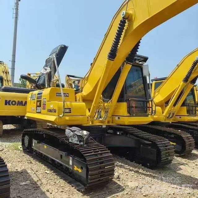 Komatsu PC 200-8 Vidutinės galios ekskavatoriai 7-12 t