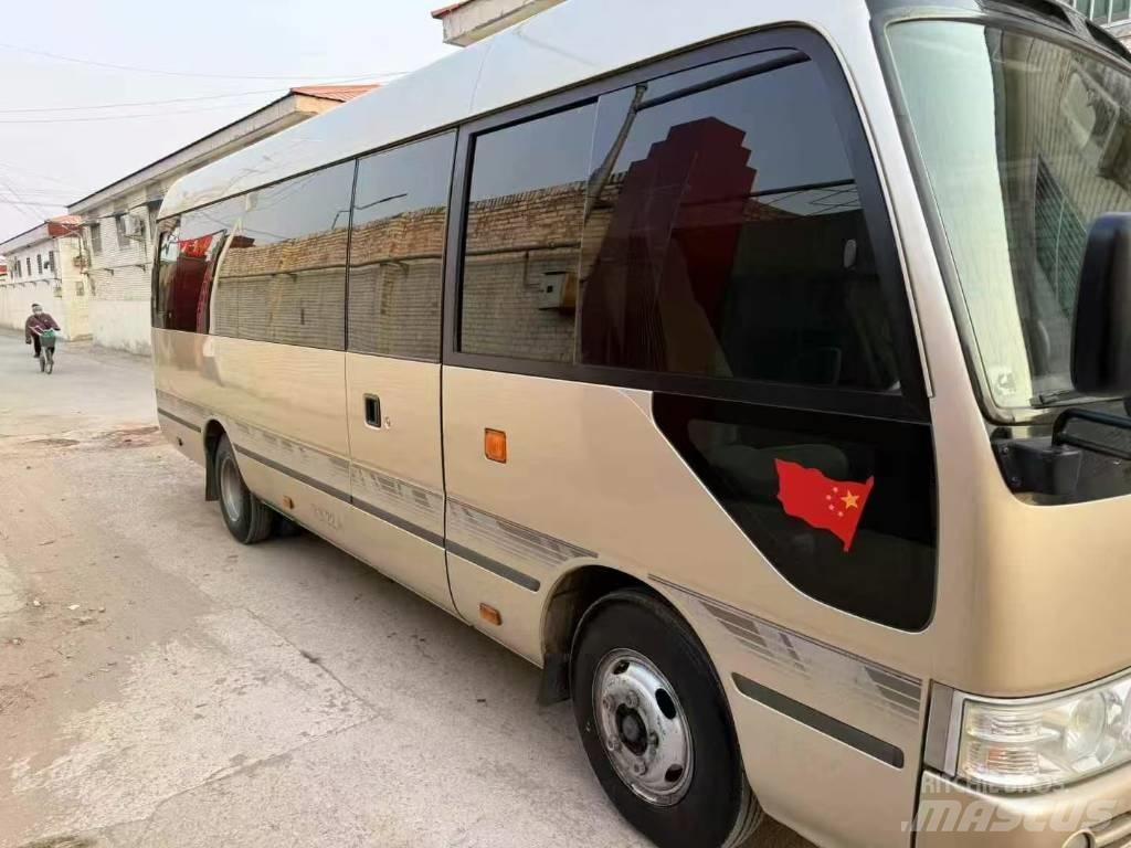 Toyota Coaster Bus Mikroautobusai