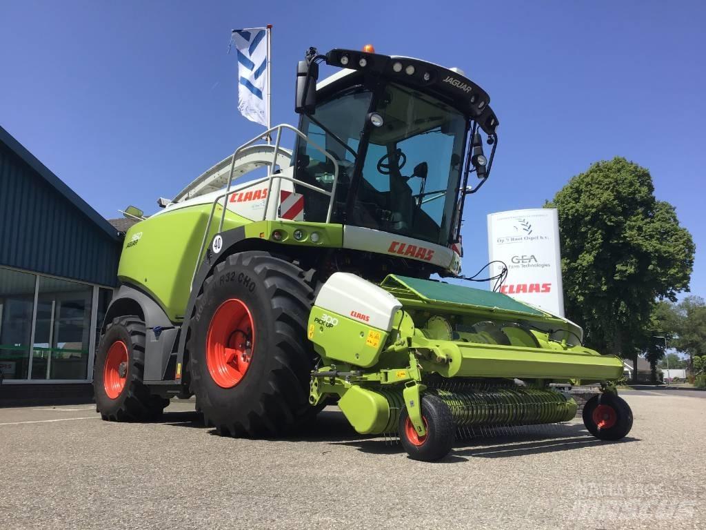 CLAAS Jaguar 960 Derliaus nuėmimo kombainai