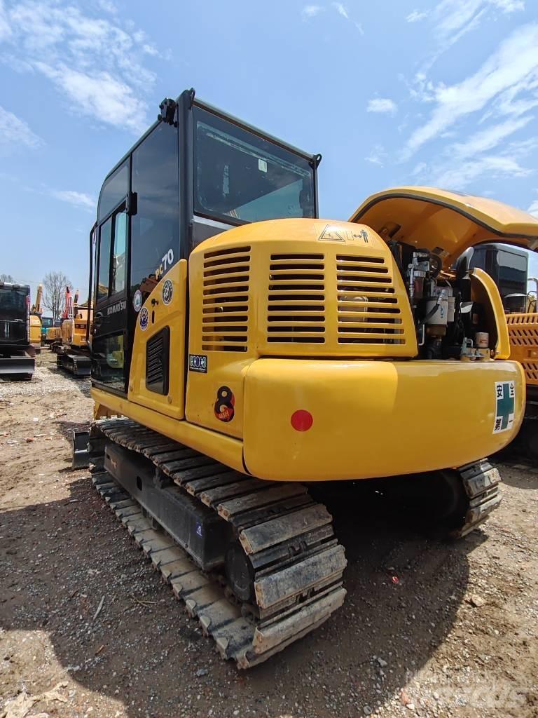Komatsu PC 70 Vikšriniai ekskavatoriai