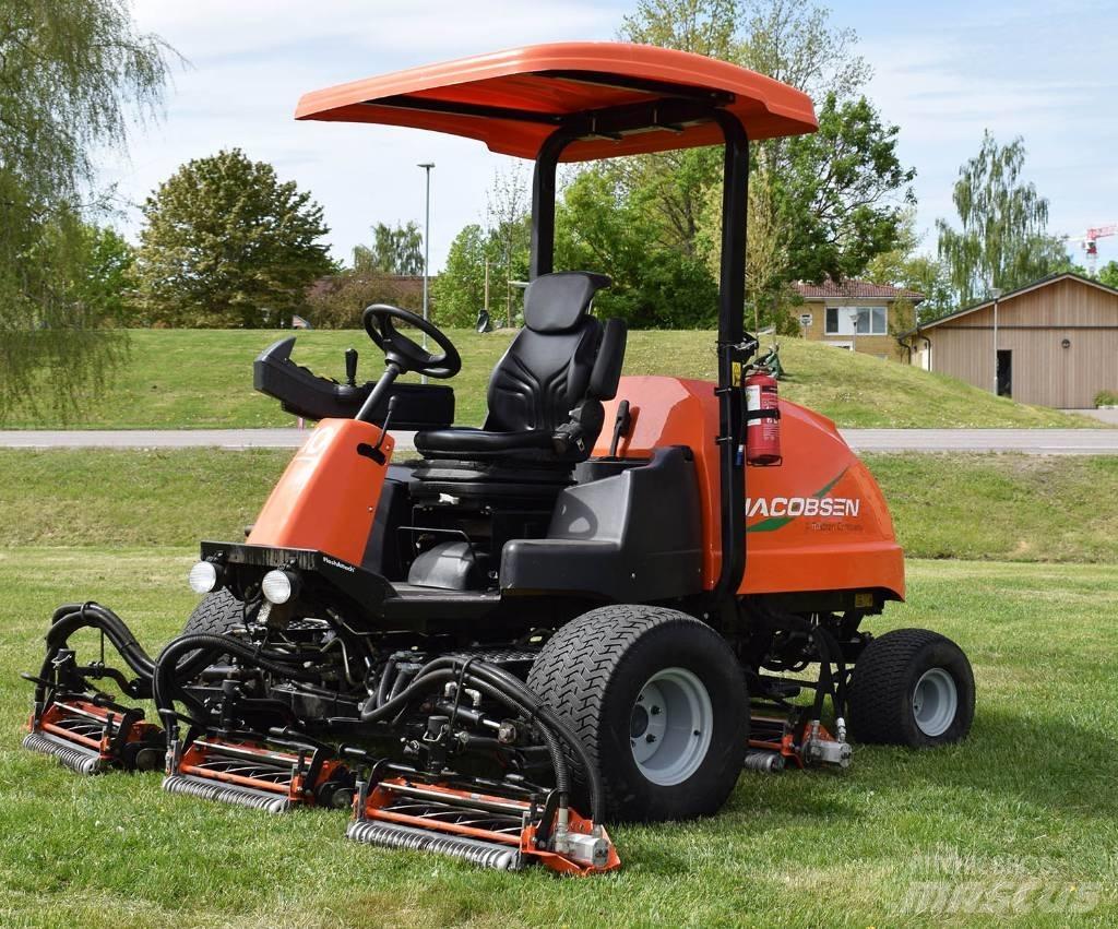 Jacobsen LF550 Savaeigės žoliapjovės