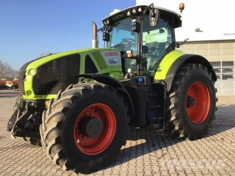 CLAAS AXION 920 Traktoriai