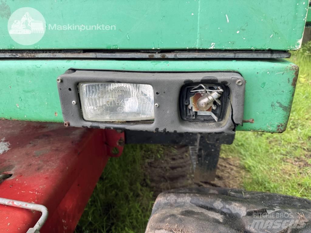 Schaeff HML 31 Ratiniai ekskavatoriai