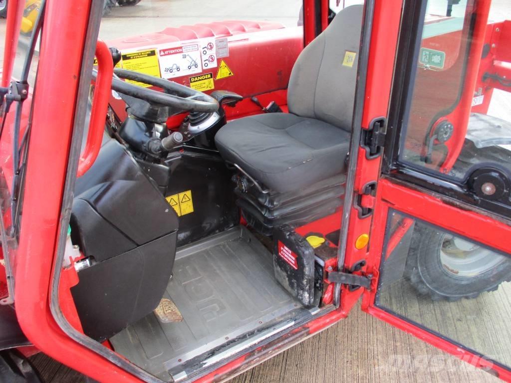 JCB 525-60 (638) Teleskopiniai krautuvai