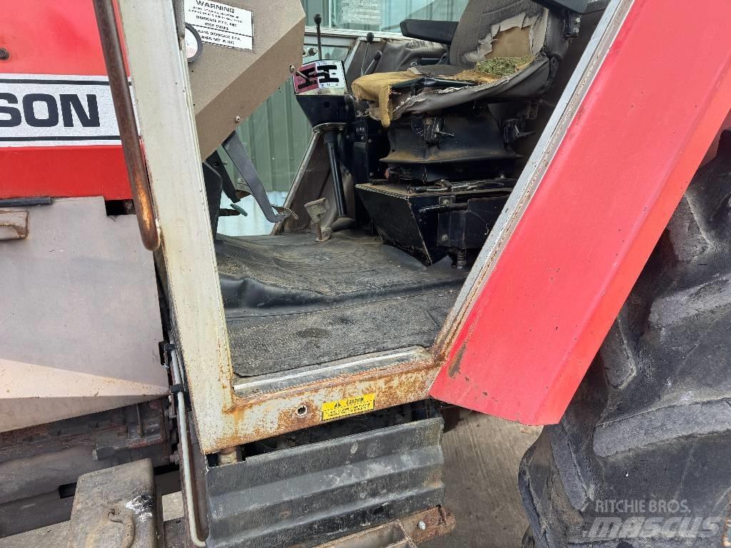 Massey Ferguson 2720 Traktoriai