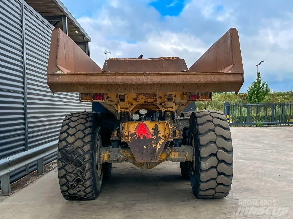 Volvo A25F Karjeriniai savivarčiai
