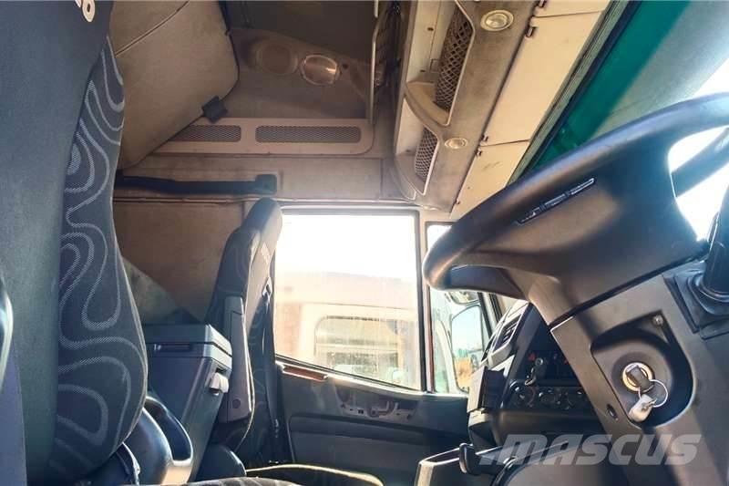 Iveco Stralis 460 Kita
