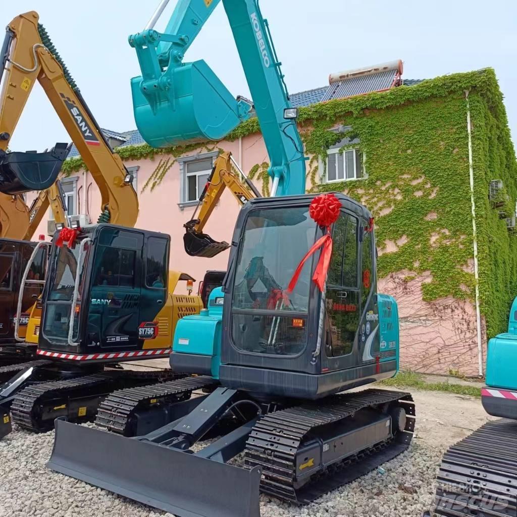Kobelco SK 75 Vikšriniai ekskavatoriai