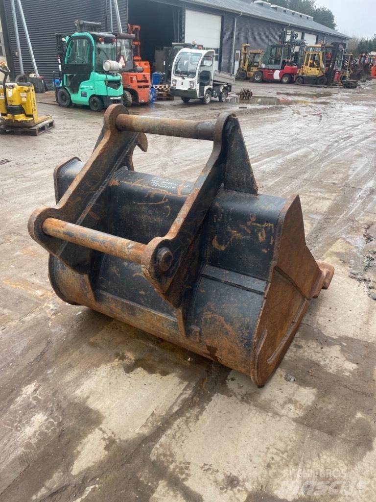  Andet S80 skift Kaušai