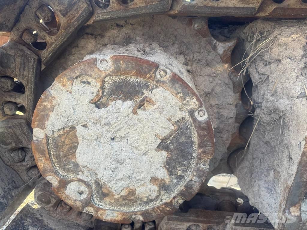 CASE CX210D Vikšriniai ekskavatoriai