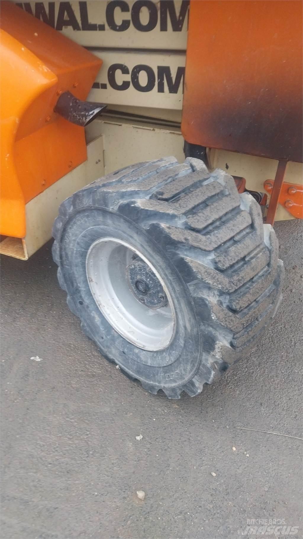 JLG 3394RT Žirkliniai keltuvai