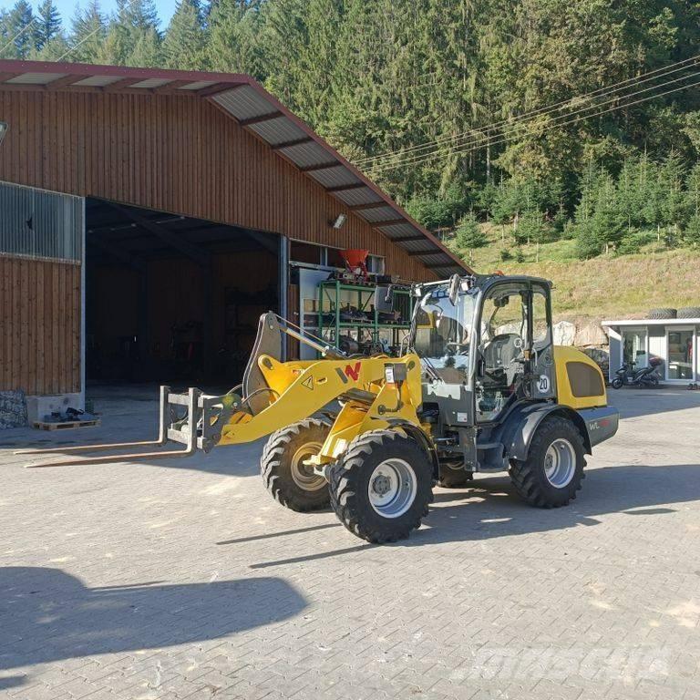 Wacker Neuson WL 44 Naudoti ratiniai krautuvai