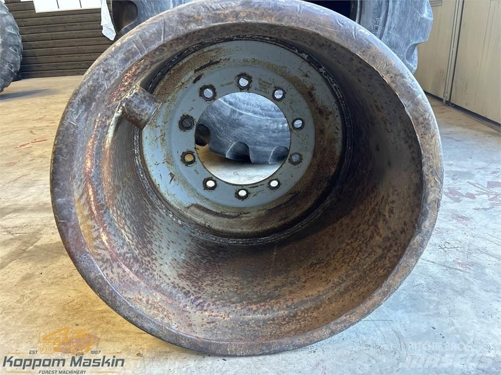 Valmet 890 24x26,5 Padangos, ratai ir ratlankiai