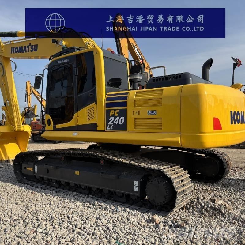 Komatsu PC 240 Vikšriniai ekskavatoriai