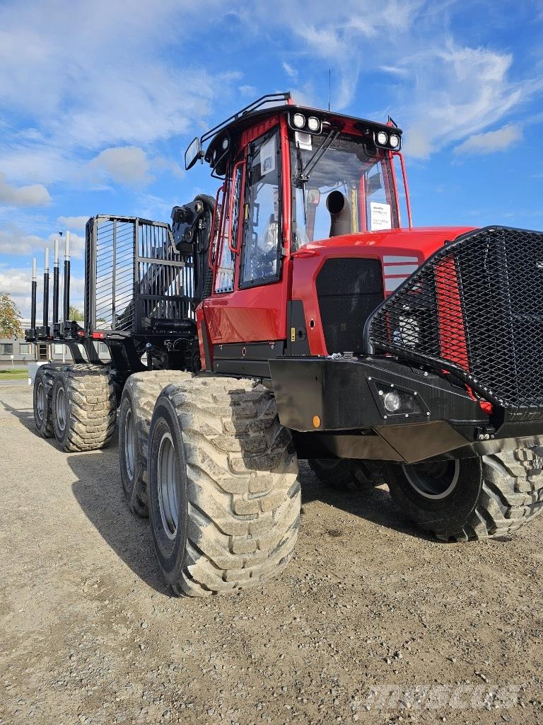 Komatsu 895 Naudoti miškovežiai (Forvarderiai)