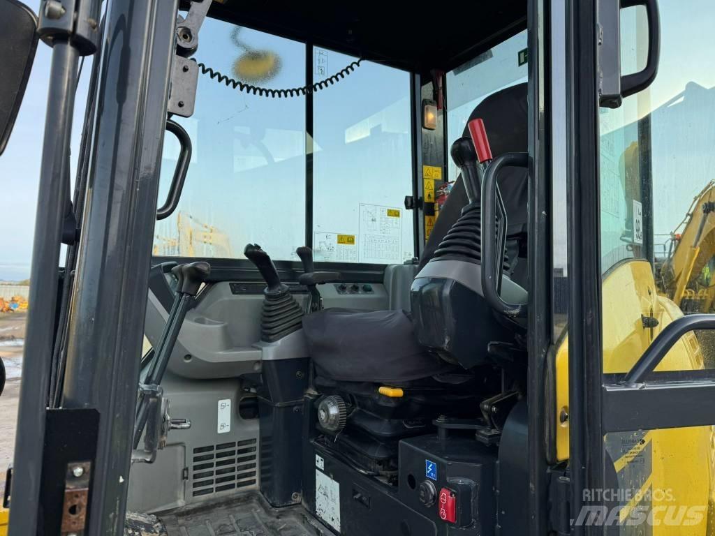 Komatsu PC80MR-5 Mini ekskavatoriai < 7 t