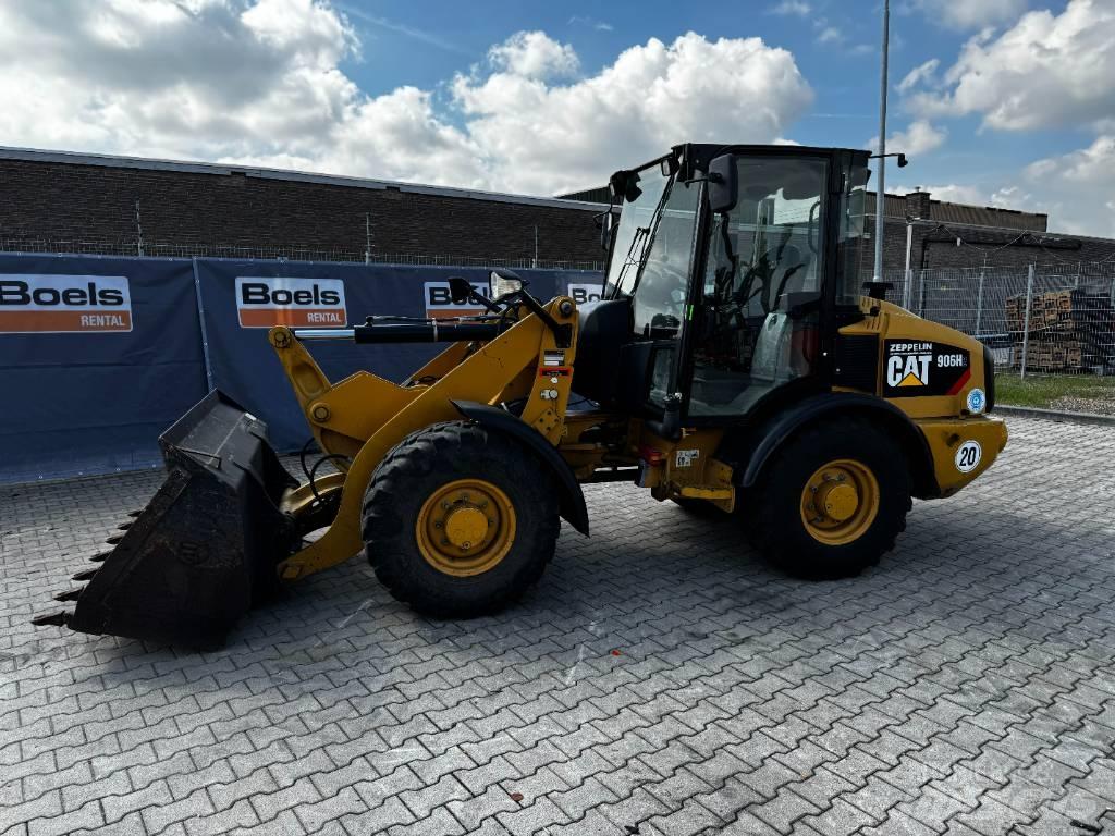 CAT 906H2 Naudoti ratiniai krautuvai