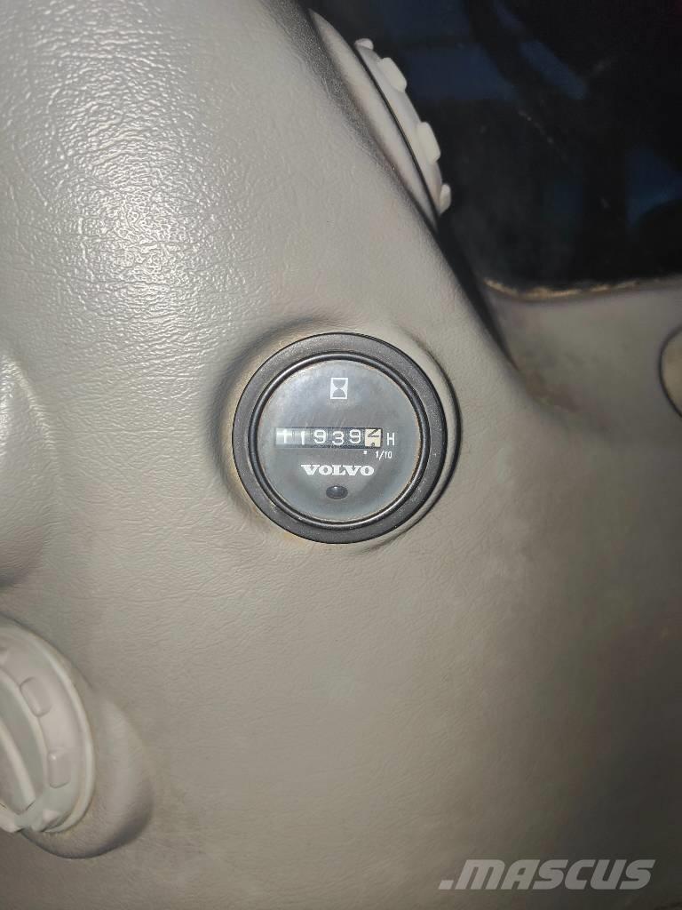Volvo EC 290 C L Vikšriniai ekskavatoriai