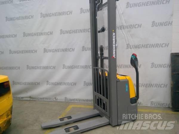 Jungheinrich EJC 112 Rankiniai vėžimėliai