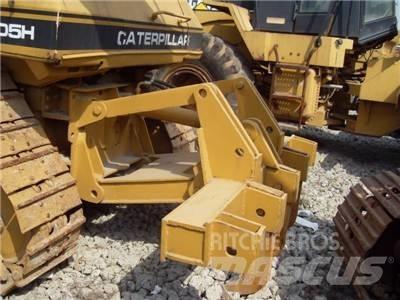 CAT D 5 H Vikšriniai buldozeriai