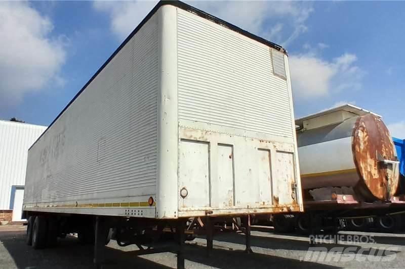  Hendred Fruehauf Kitos priekabos