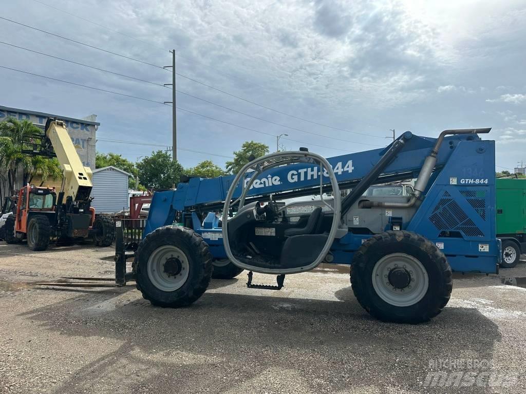Genie GTH 844 Teleskopiniai krautuvai