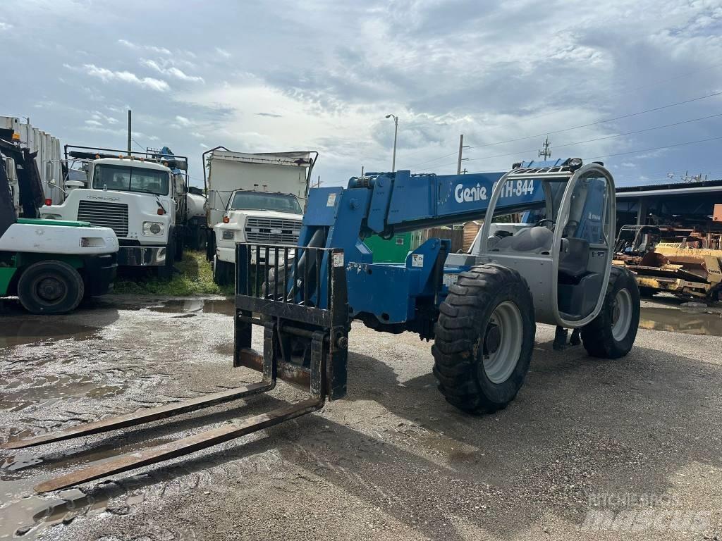 Genie GTH 844 Teleskopiniai krautuvai