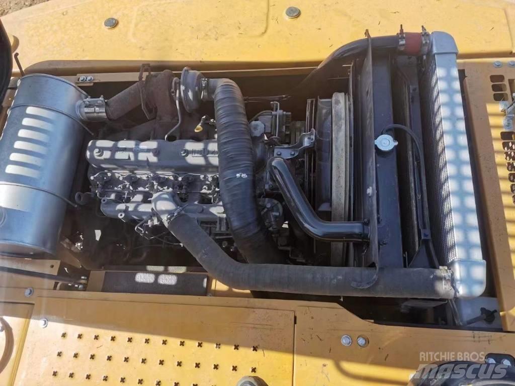 Sany SY 235 C Vikšriniai ekskavatoriai