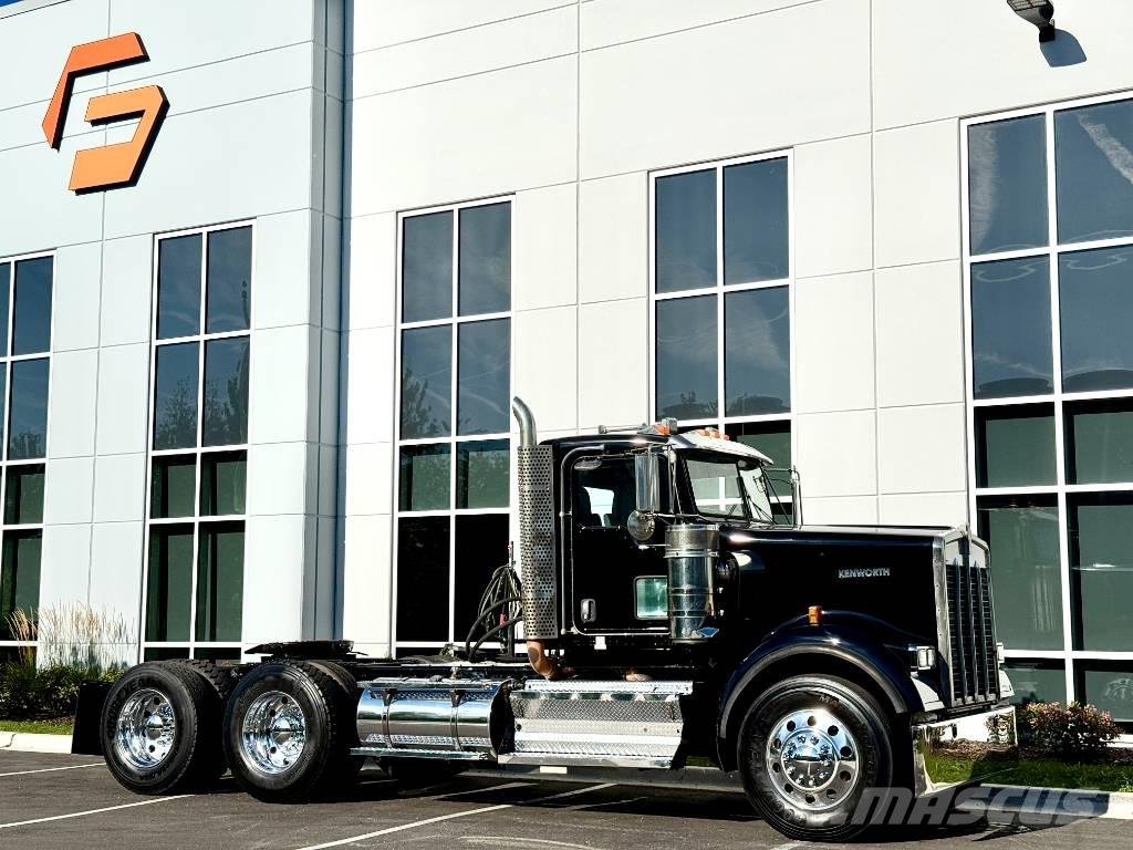 Kenworth W 900 Naudoti vilkikai