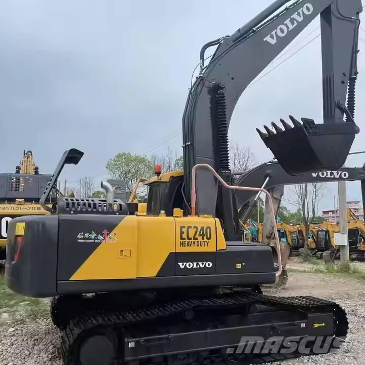 Volvo EC240D Vikšriniai ekskavatoriai