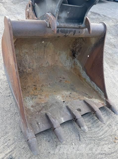 Volvo EC 220 DL Vikšriniai ekskavatoriai