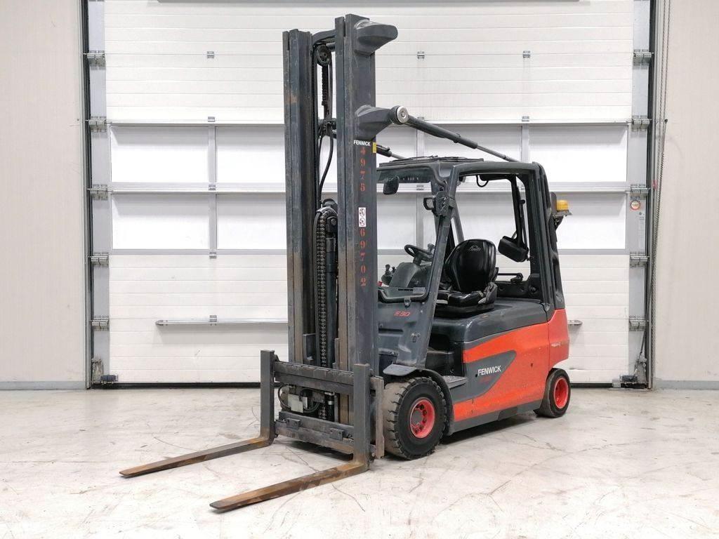 Linde E30L-01 Elektriniai šakiniai krautuvai