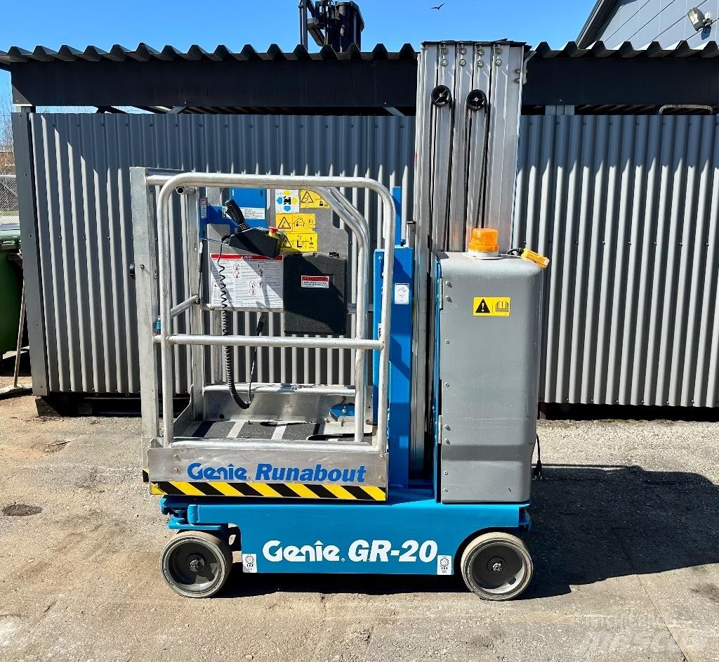 Genie GR 20 Vertikalūs stiebiniai keltuvai