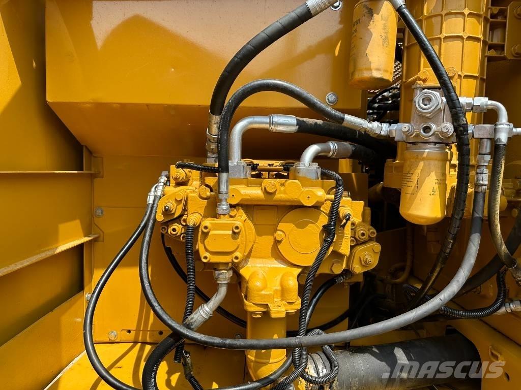 CAT CAT320C Vidutinės galios ekskavatoriai 7-12 t