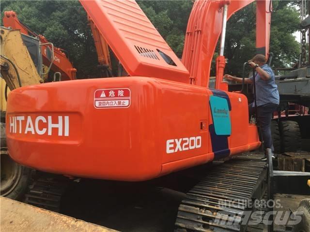 Hitachi EX 200 Vikšriniai ekskavatoriai