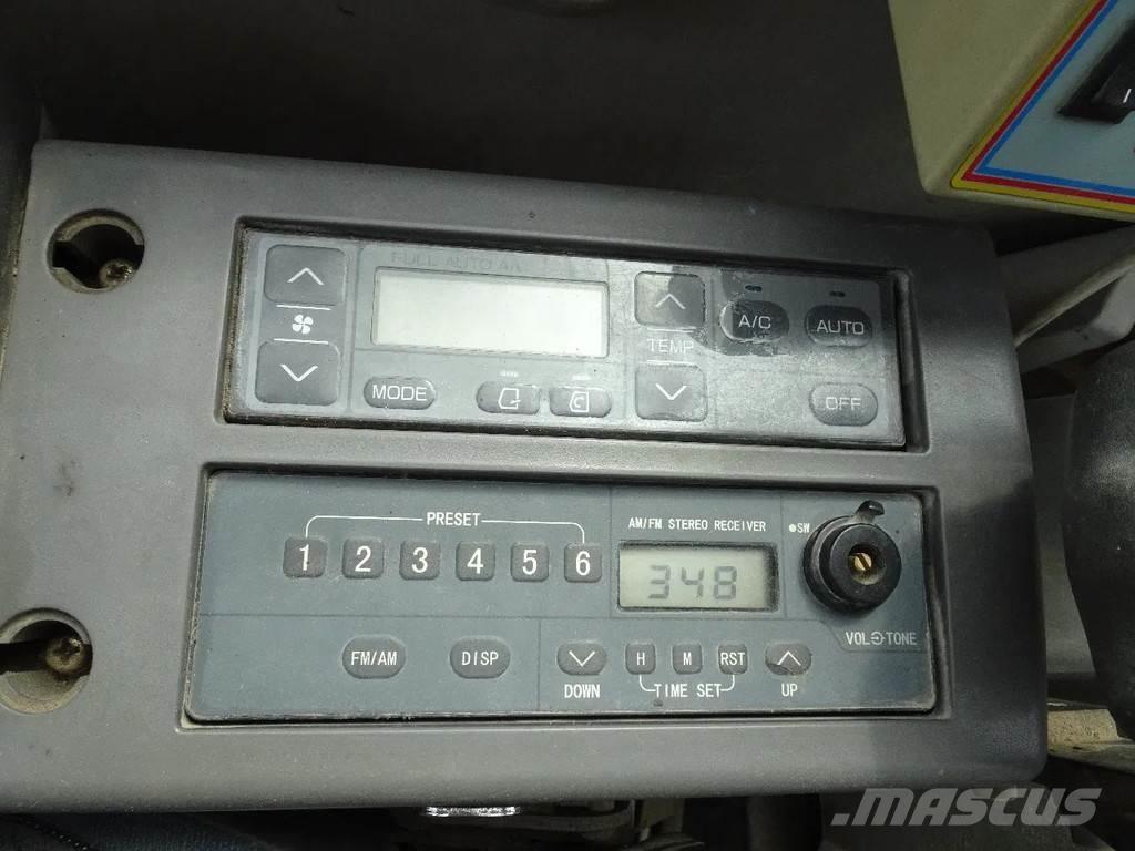 Hitachi ZX140W-3 Ratiniai ekskavatoriai