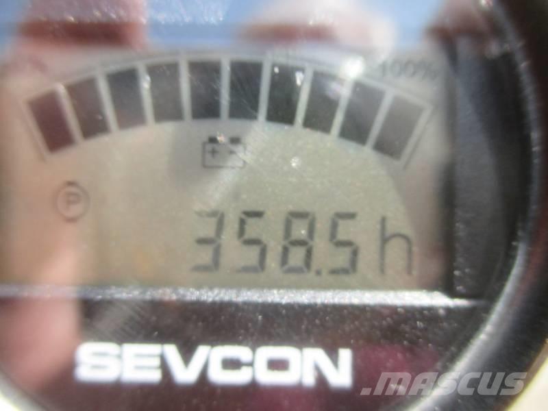 Manitou 170AETJ Alkūniniai keltuvai